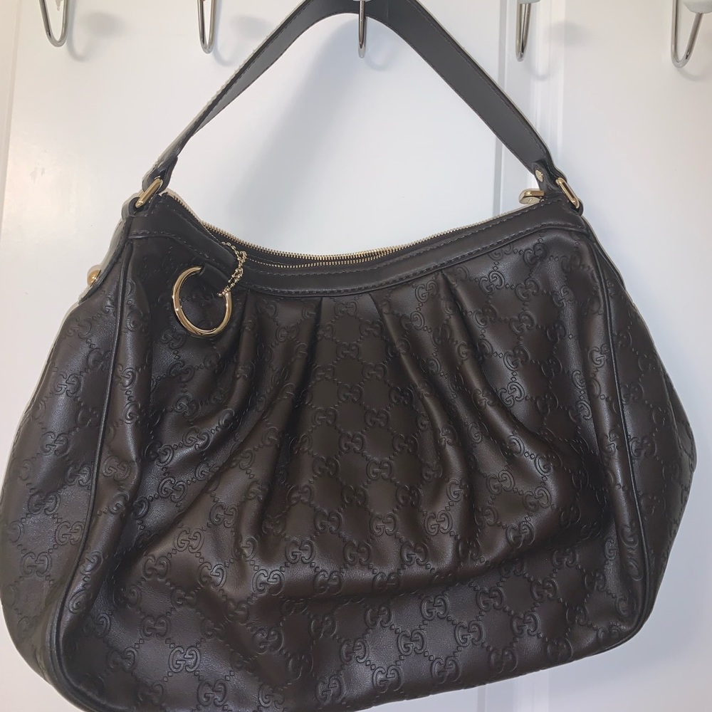 BRAND NEW GUCCI BAG